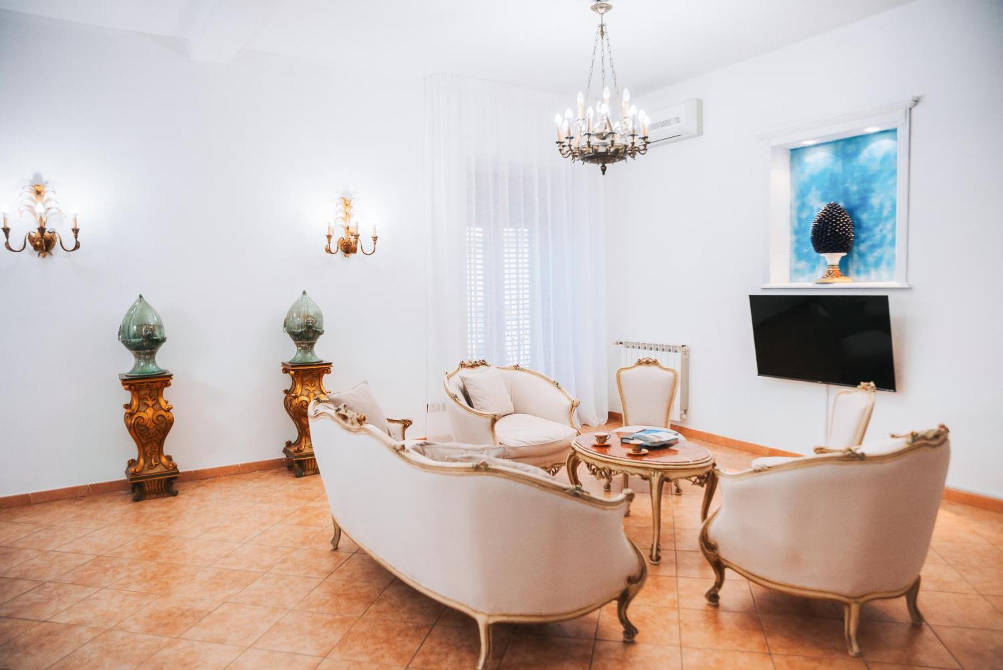 Residenza Del Vescovo 1
